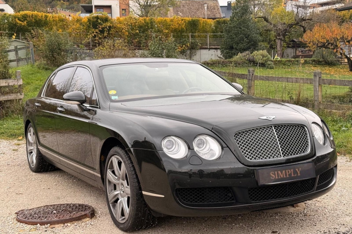 BENTLEY CONTINENTAL FLYING SPUR