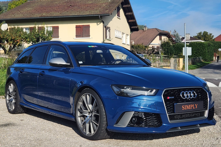AUDI RS6 AVANT