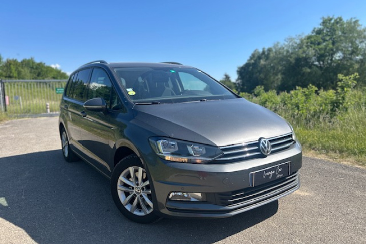 VOLKSWAGEN TOURAN BUSINESS