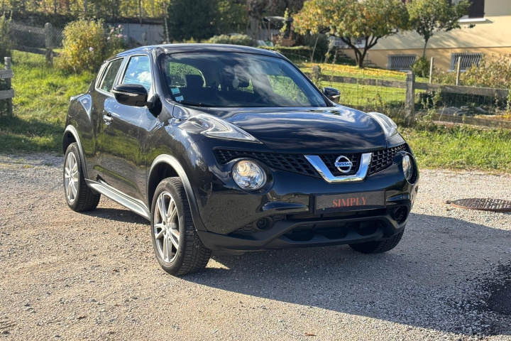 NISSAN JUKE