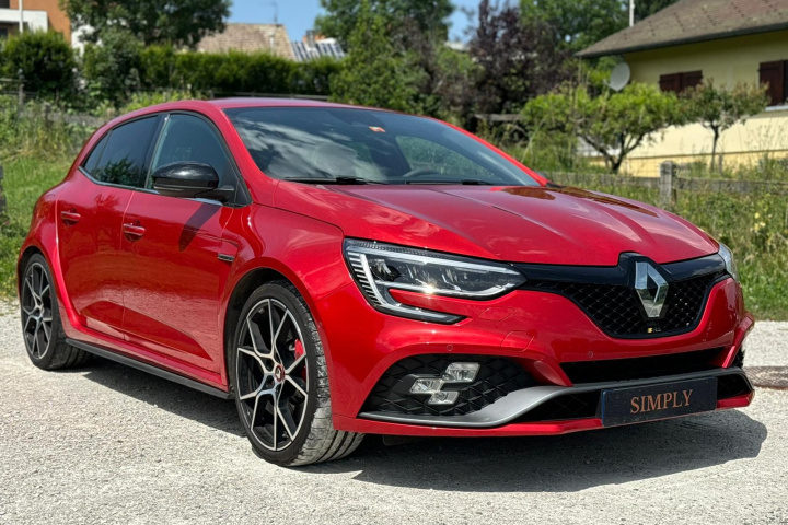 RENAULT MEGANE IV BERLINE