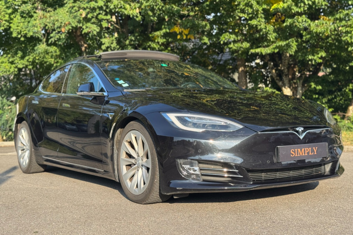 TESLA MODEL S