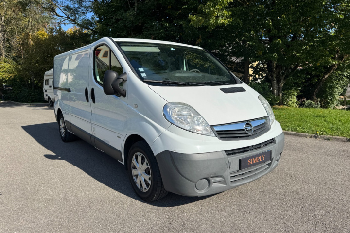 OPEL VIVARO FOURGON