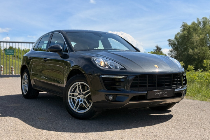 PORSCHE MACAN S