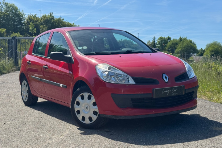 RENAULT CLIO III